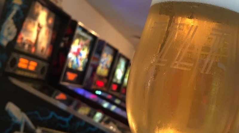 Tilt pinball bar in Birmingham