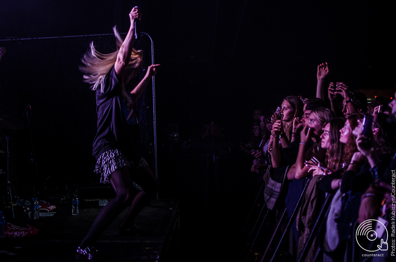 MØ at the Rainbow Warehouse