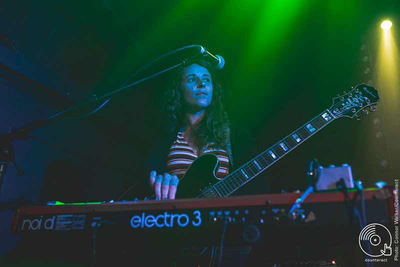 Clap_Hands_Say_Yeah_Hare_And_Hounds_Birmingham_6