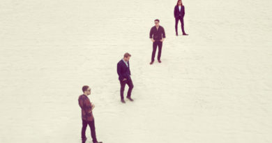 Mumford and Sons bring back the banjos and layer on the heartbreak on atmospheric ‘Delta’ Mumford and Sons bring back the banjos and layer on the heartbreak on atmospheric ‘Delta’