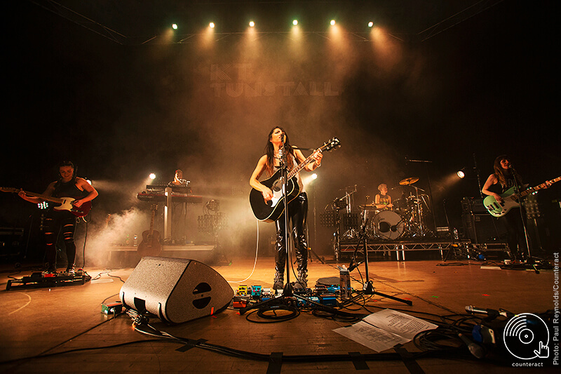 KT_Tunstall_The_Town_Hall_Birmngham_11