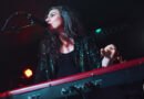 Review: Julia Holter brings her brand of experimental pop to the Castle & Falcon Review: Julia Holter brings her brand of experimental pop to the Castle & Falcon